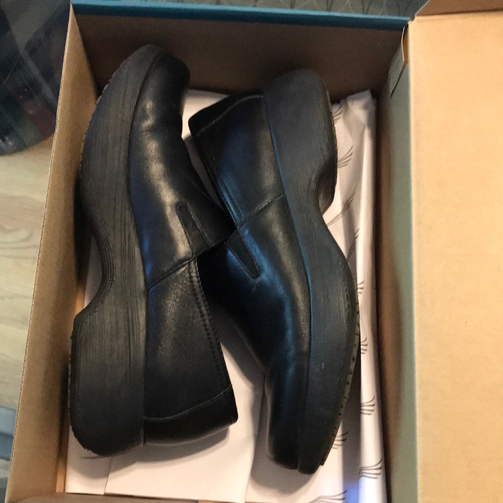 Dansko Winona Milled Nappa
